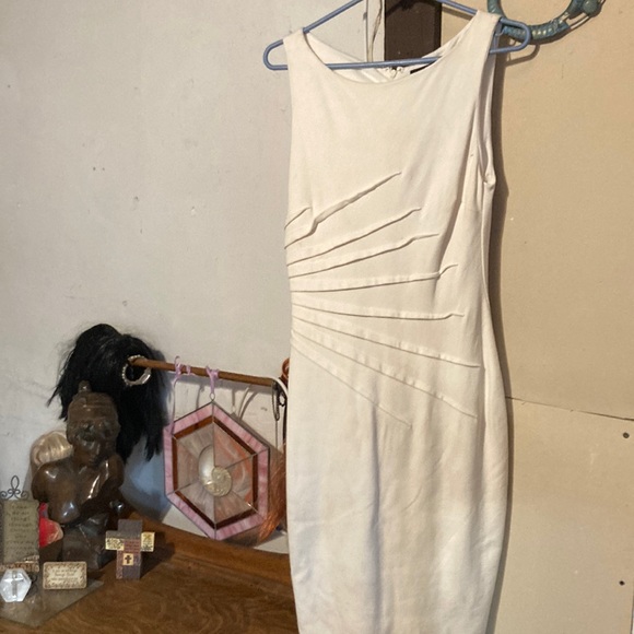 Zip up dress - Picture 2 of 3